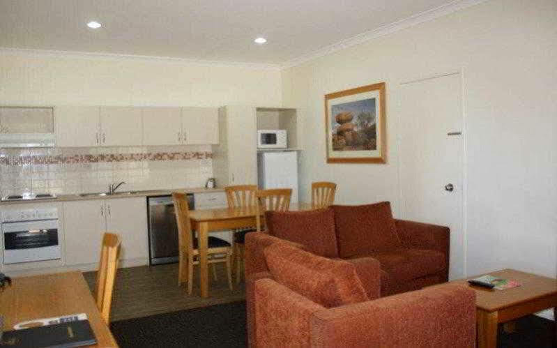 Karratha Central Apartments Exterior photo